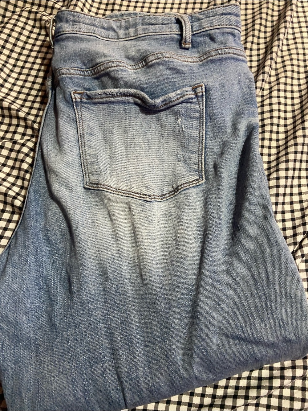 Women's Straight-Leg Light Blue Jeans - Everyday Denim